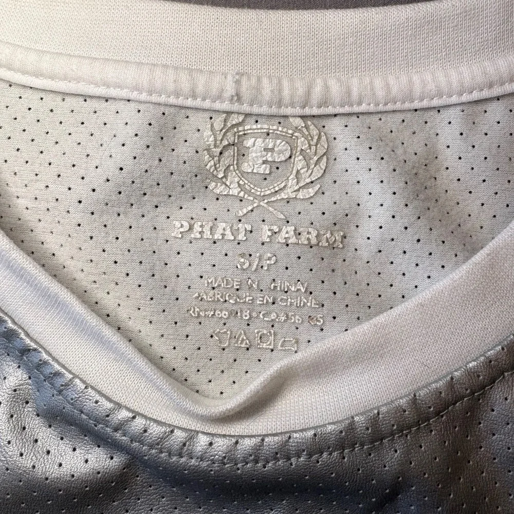 Phat Farm Y2K Vintage Silver White Number‎ 92 Jersey T-Shirt Size Small